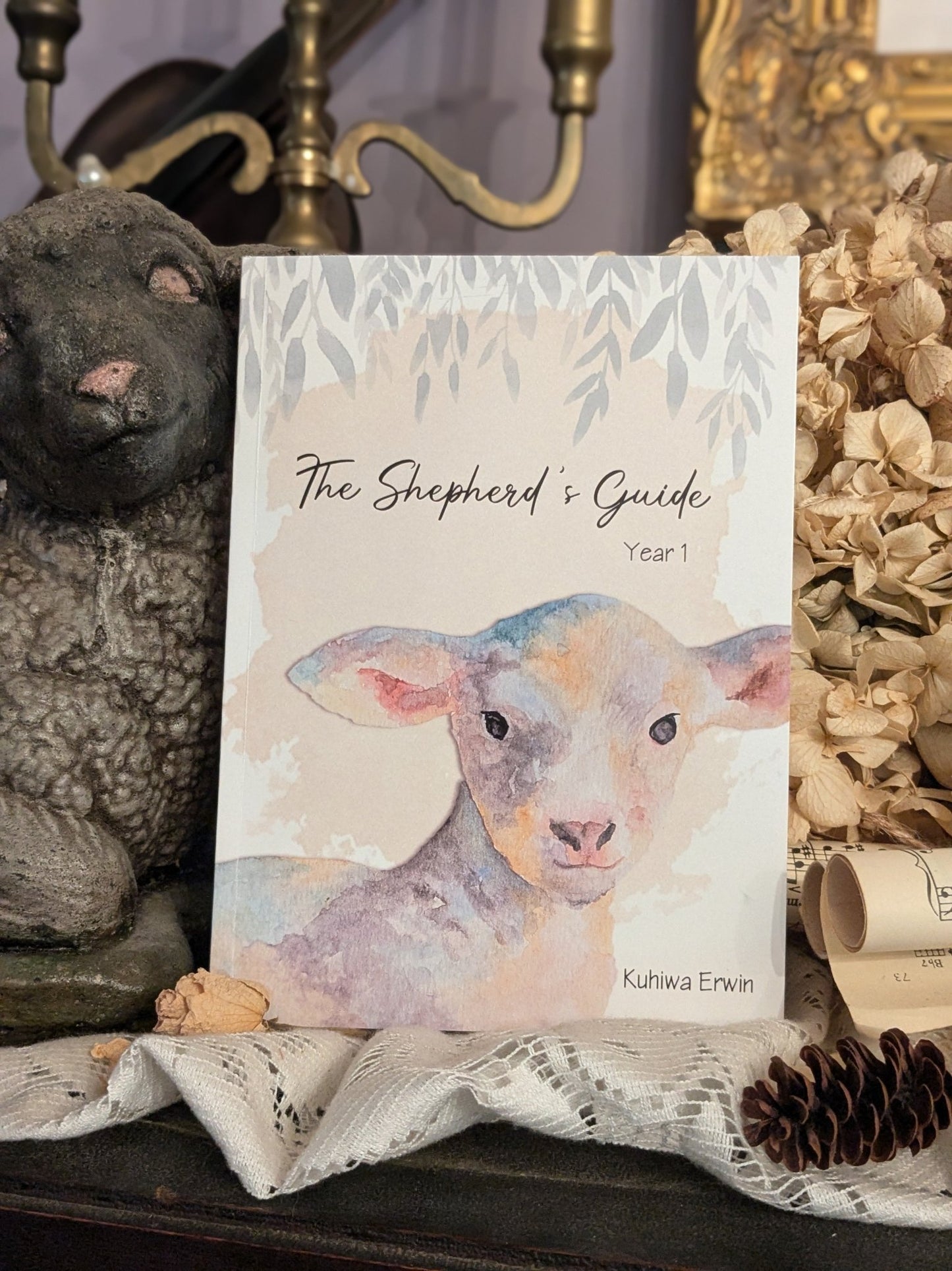 The Shepherd's Guide, Year 1 Devotional - Chavamade