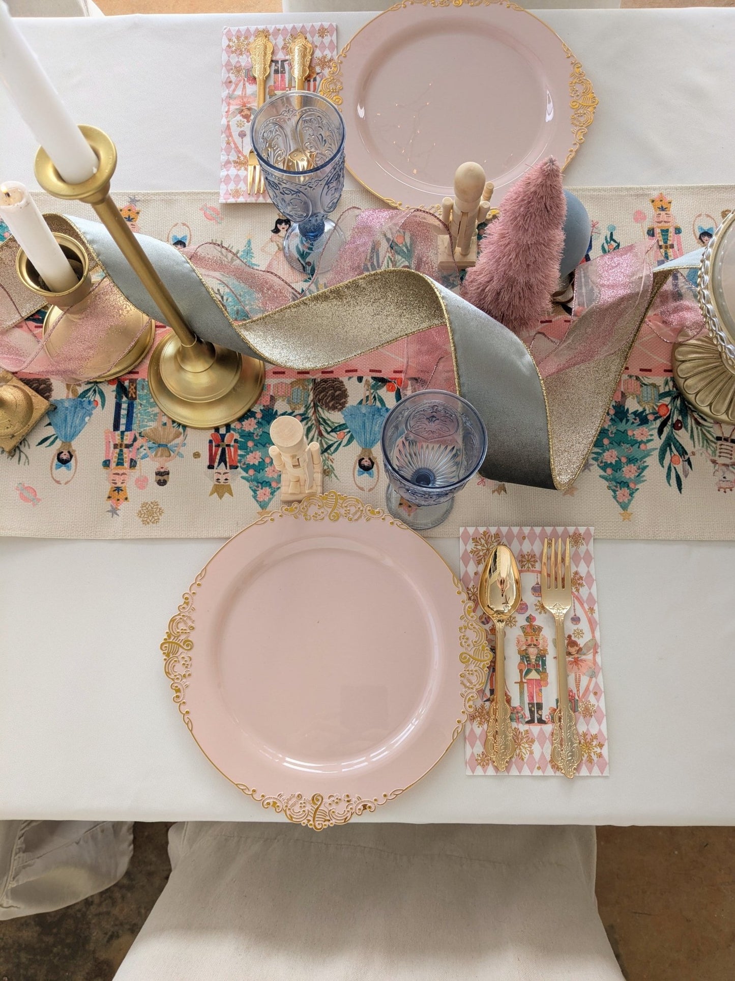 Nutcracker Party - Chavamade
