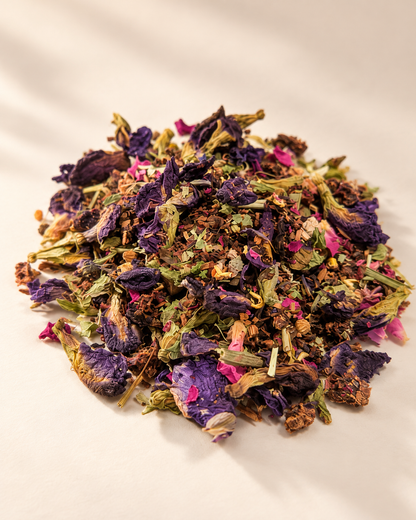 Chava-Butterfly Pea Flower, Blueberry, Peach & Honeybush (skin & beauty support)