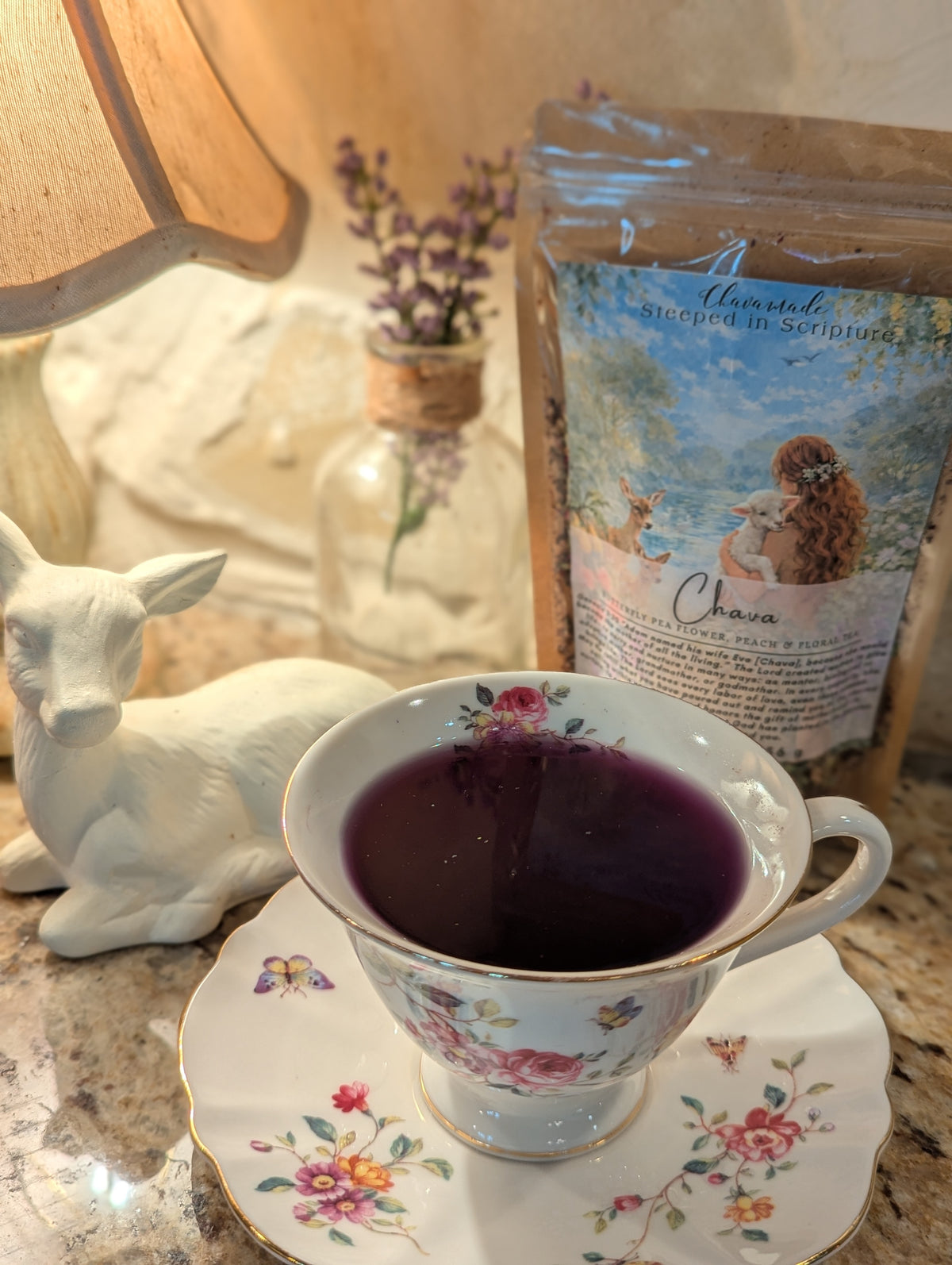 Chava-Butterfly Pea Flower, Blueberry, Peach & Honeybush (skin & beauty support)